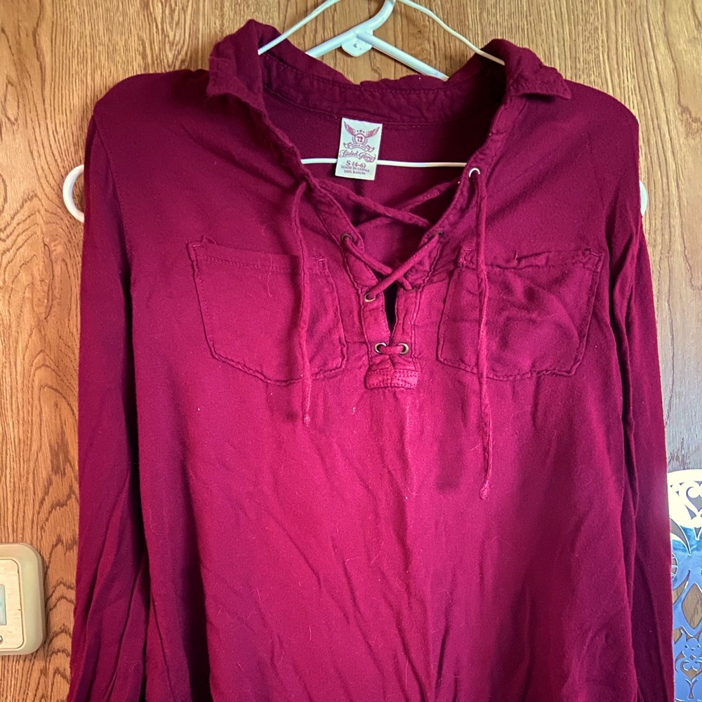 Red collared top